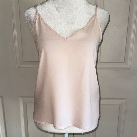Anthropologie Tops - Anthropologie Maeve Blush Pink V Neck Camisole